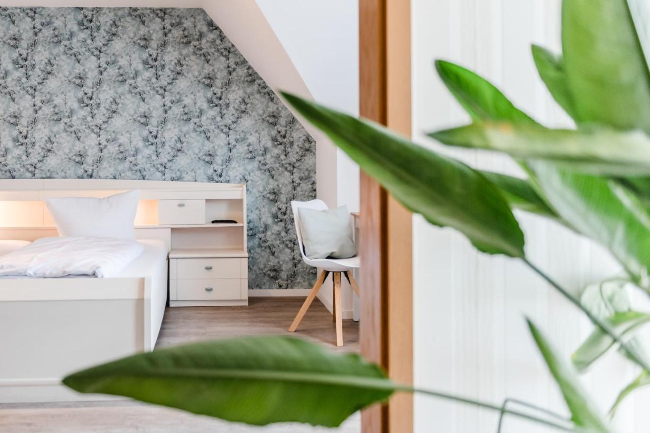 Straendhus Bed&Breakfast Hasselberg  Exterior foto