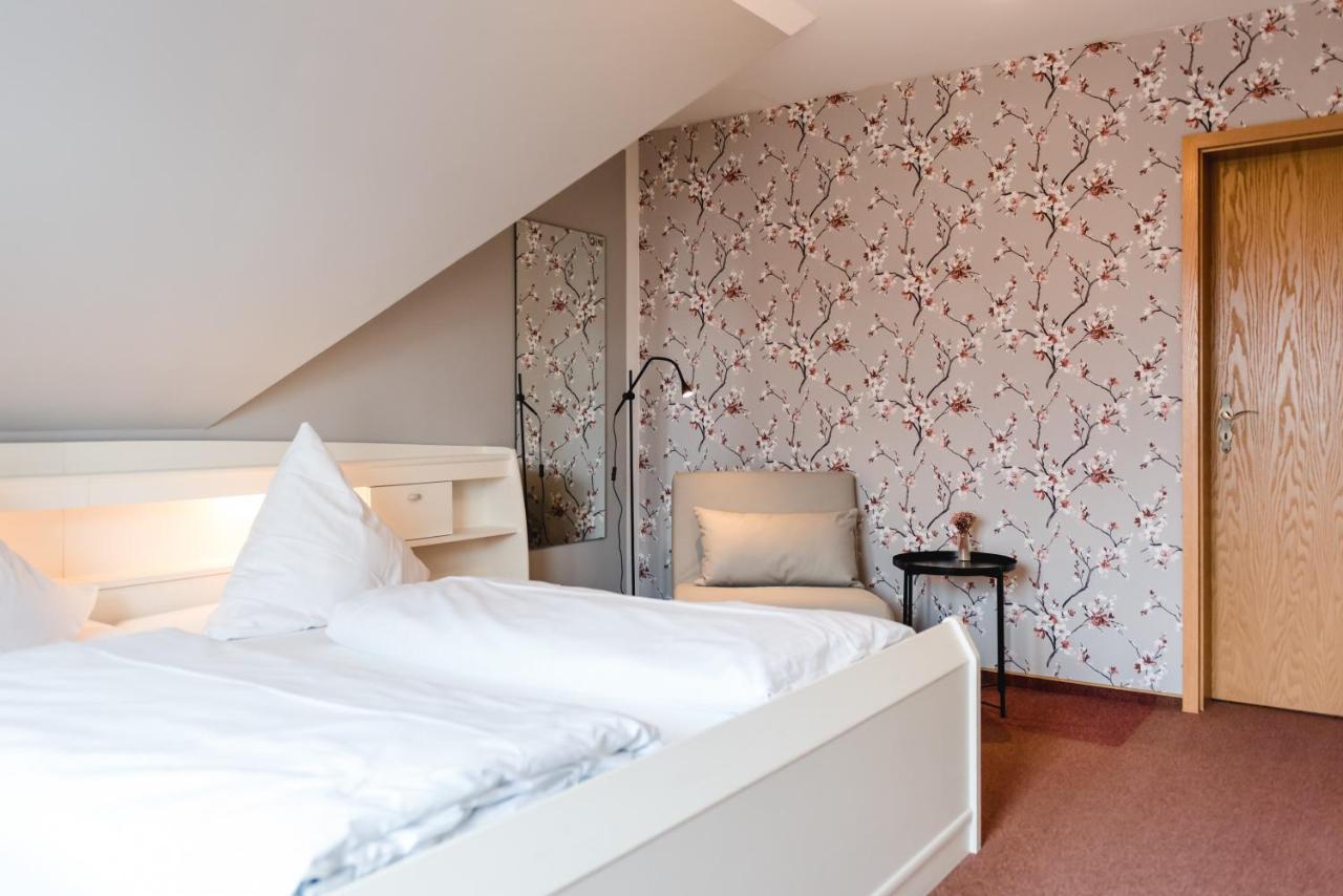 Straendhus Bed&Breakfast Hasselberg  Exterior foto